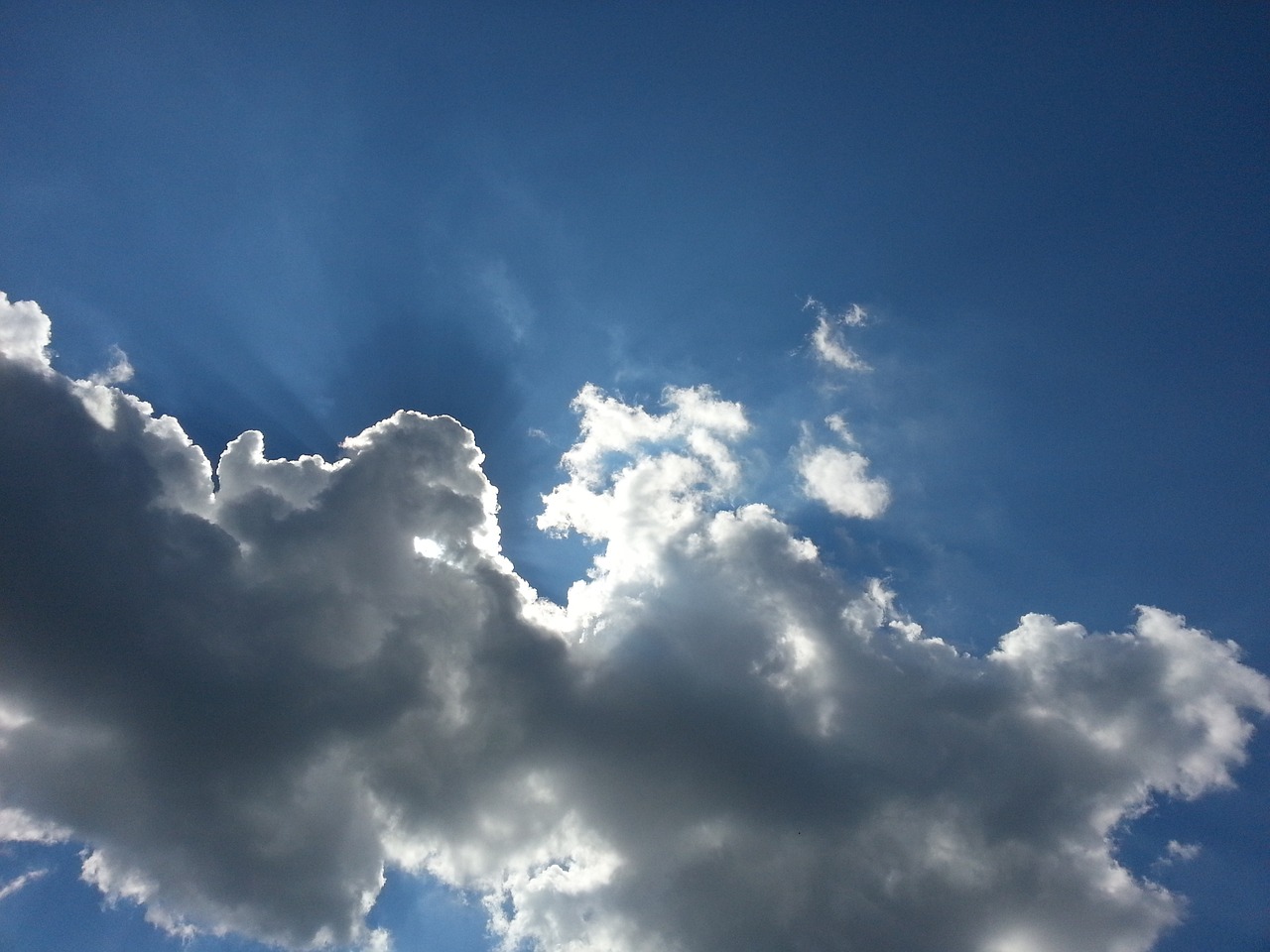 ?？诰G地城最新動態深度解析