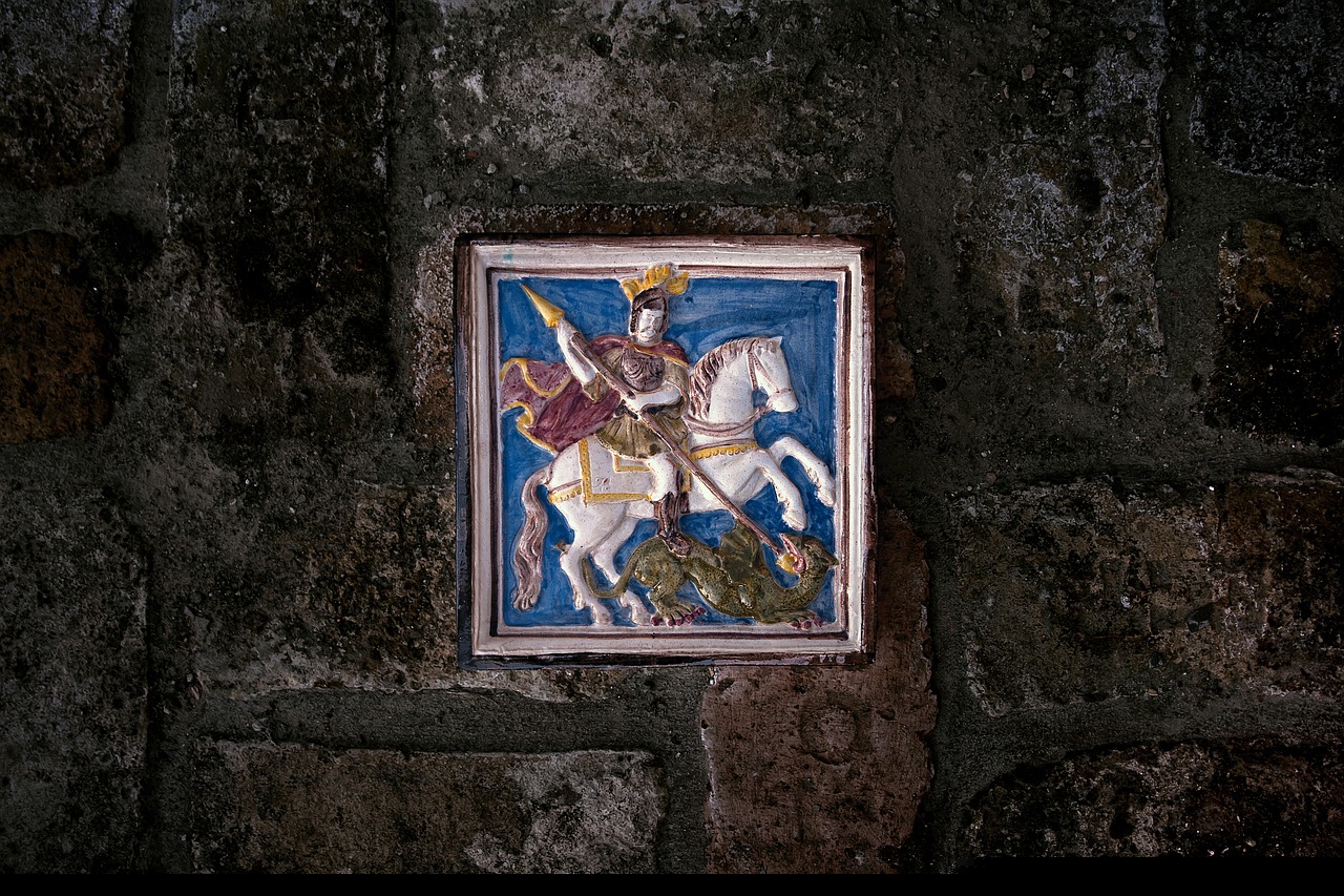 探尋未知傳奇世界,龍在邊緣最新章節