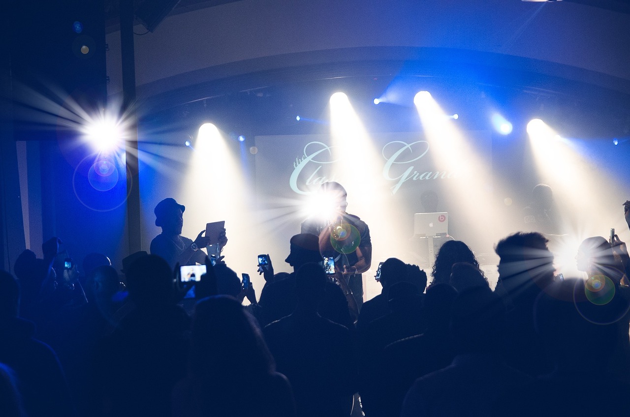 跑男最新一期鹿晗插曲,音樂與綜藝的絕佳融合!