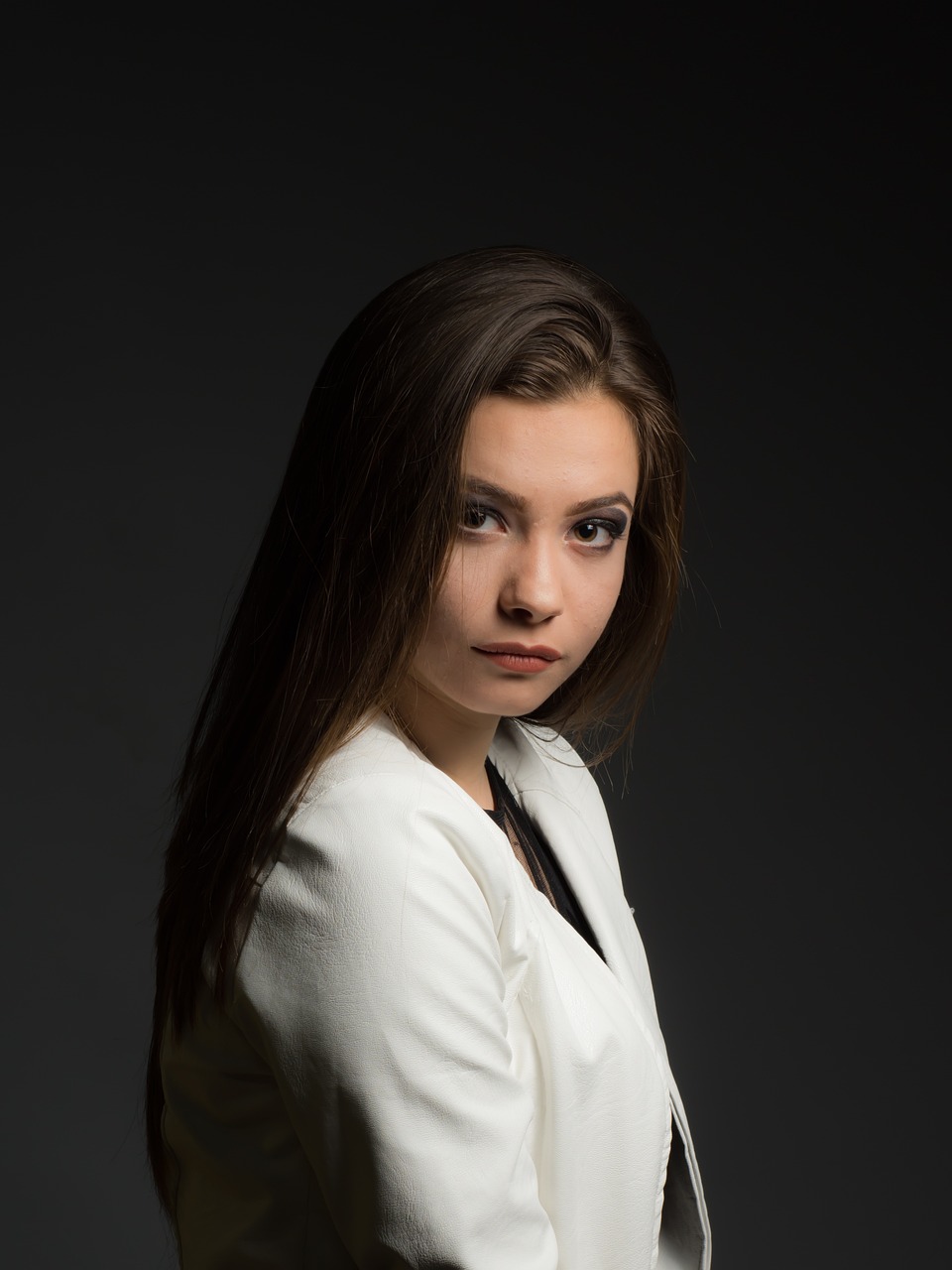 周迅最新圖片展現(xiàn)多元魅力與獨(dú)特時(shí)尚風(fēng)采