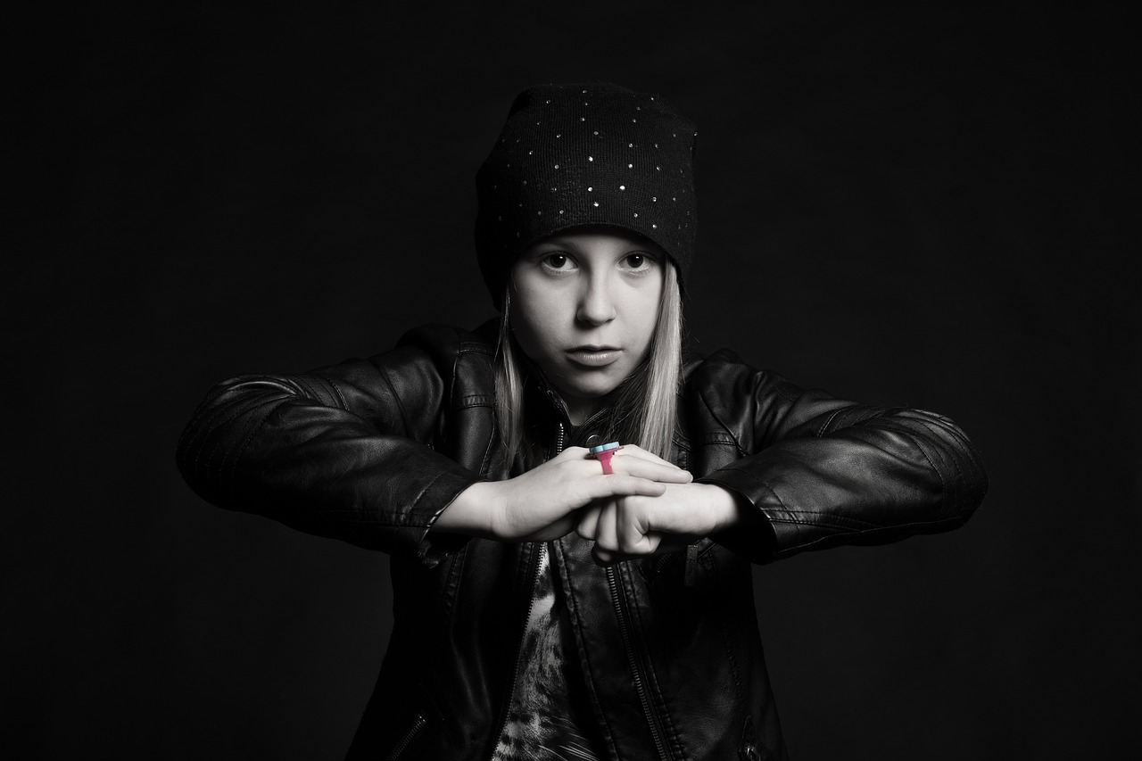 探索未知魅力的暗黑照最新照片集