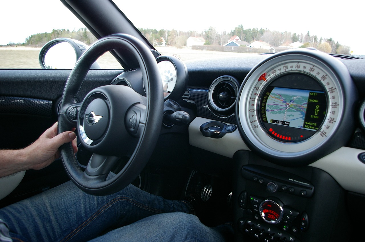 最新駕考項(xiàng)目,駕駛技能進(jìn)階與道路安全意識(shí)雙重考驗(yàn)全面提升駕駛能力