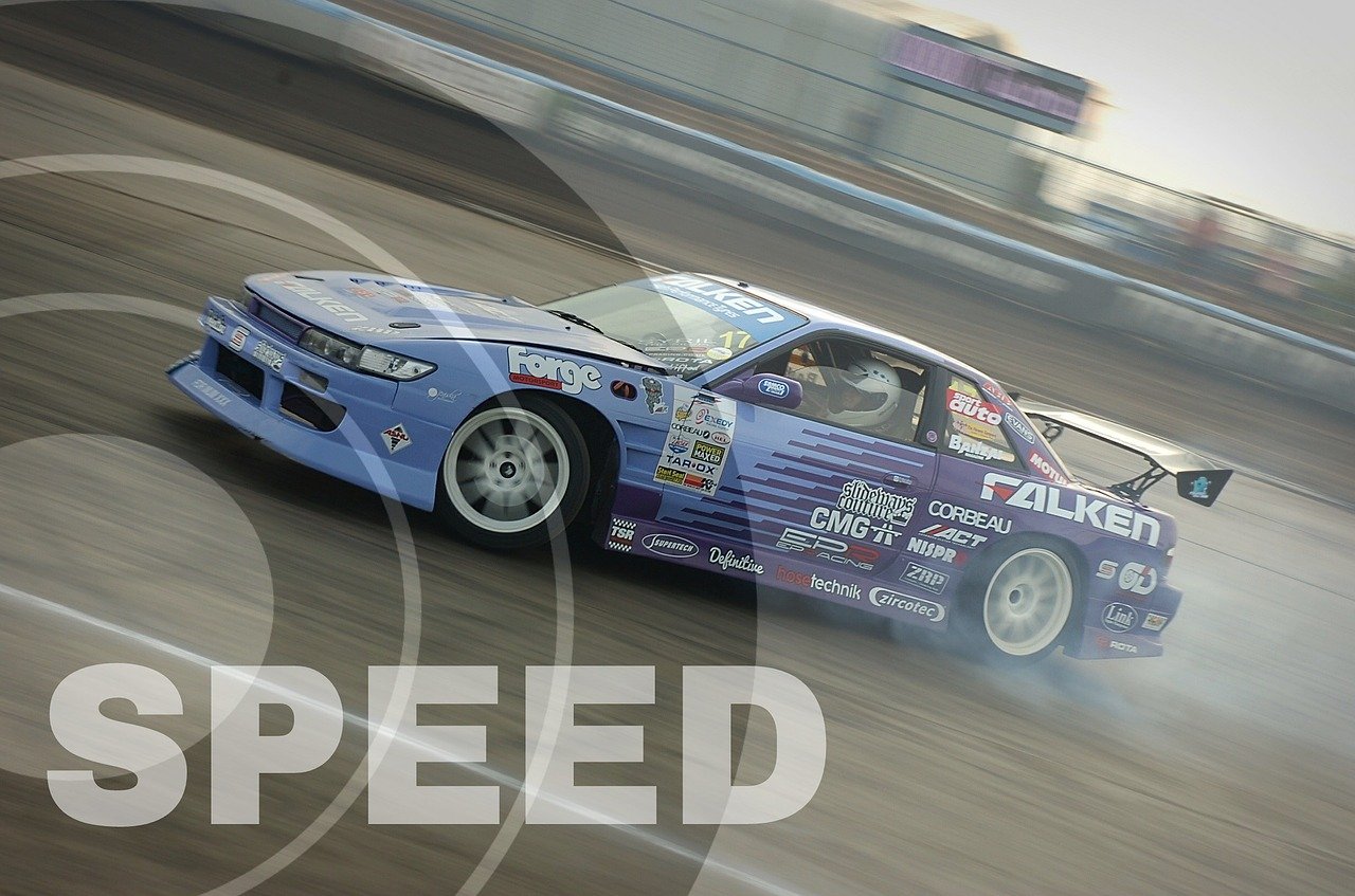 日產最新超跑,速度與力量的極致融合亮相街頭!